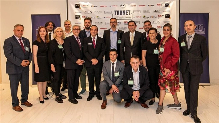 ABD'deki Türk iş insanları New York'ta Türkevi'nde bir araya geldi