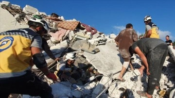 Rusya'dan Suriye'ye hava saldırısı: 5'i çocuk 7 sivil öldü, 13 sivil yaralı